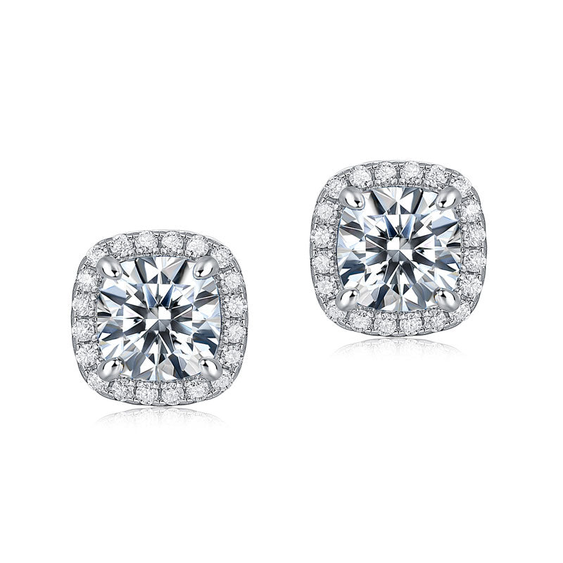 Cushion Cut 0.6 Carat Moissanite Diamond Stud Earrings 925 Sterling Silver
